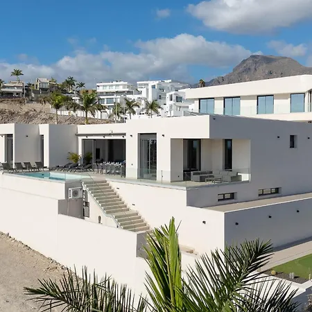 Karat Caldera Holiday home *