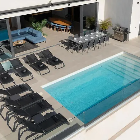 Holiday home Karat Caldera *